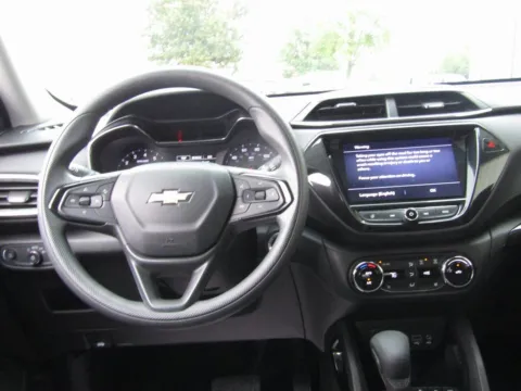 More photos of 2023 Chevrolet TrailBlazer LT at Pettijohn Auto Center, MO