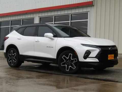 White 2023 Chevrolet Blazer RS for sale in Bethany, MO