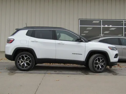 Photos of 2026 Jeep Compass Limited for sale in Bethany, MO at Pettijohn Auto Center