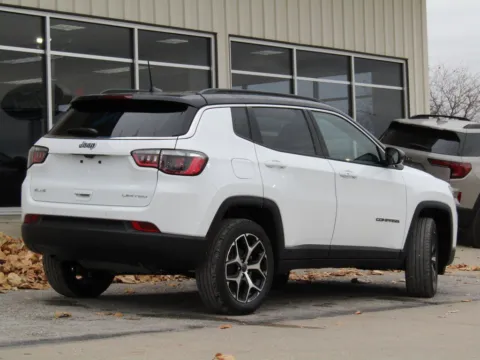 Another view of 2026 Jeep Compass Limited for sale in Bethany, MO at Pettijohn Auto Center