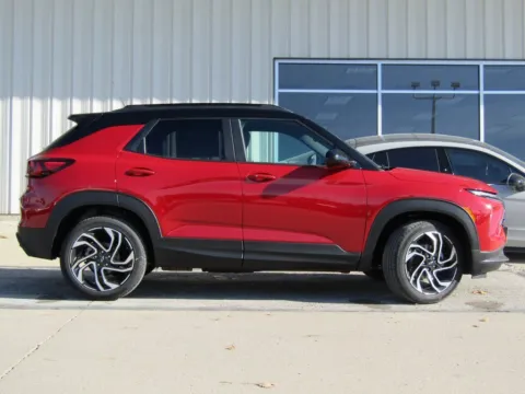 Photos of 2026 Chevrolet TrailBlazer RS for sale in Bethany, MO at Pettijohn Auto Center