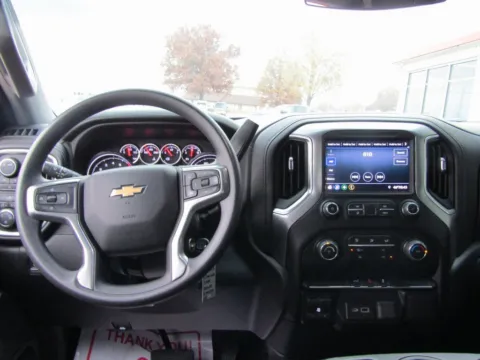 More photos of 2022 Chevrolet Silverado 2500HD LT at Pettijohn Auto Center, MO