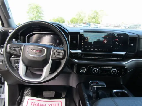 More photos of 2023 GMC Sierra 1500 SLT at Pettijohn Auto Center, MO
