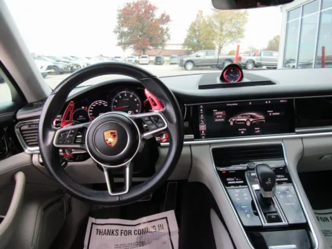 More photos of 2018 Porsche Panamera 4S at Pettijohn Auto Center, MO