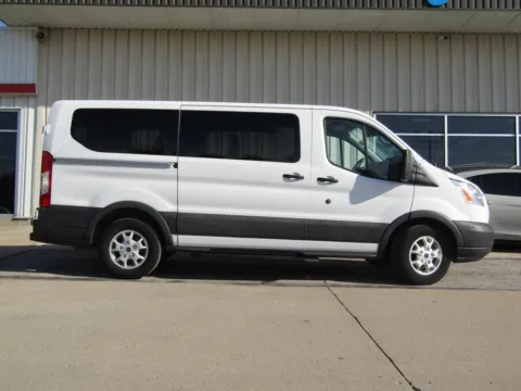 Photos of 2016 Ford Transit-150 XLT for sale in Bethany, MO at Pettijohn Auto Center
