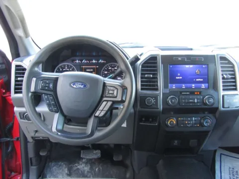 More photos of 2022 Ford F-350SD XLT at Pettijohn Auto Center, MO