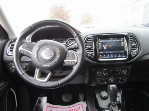 More photos of 2017 Jeep New Compass Limited at Pettijohn Auto Center, MO