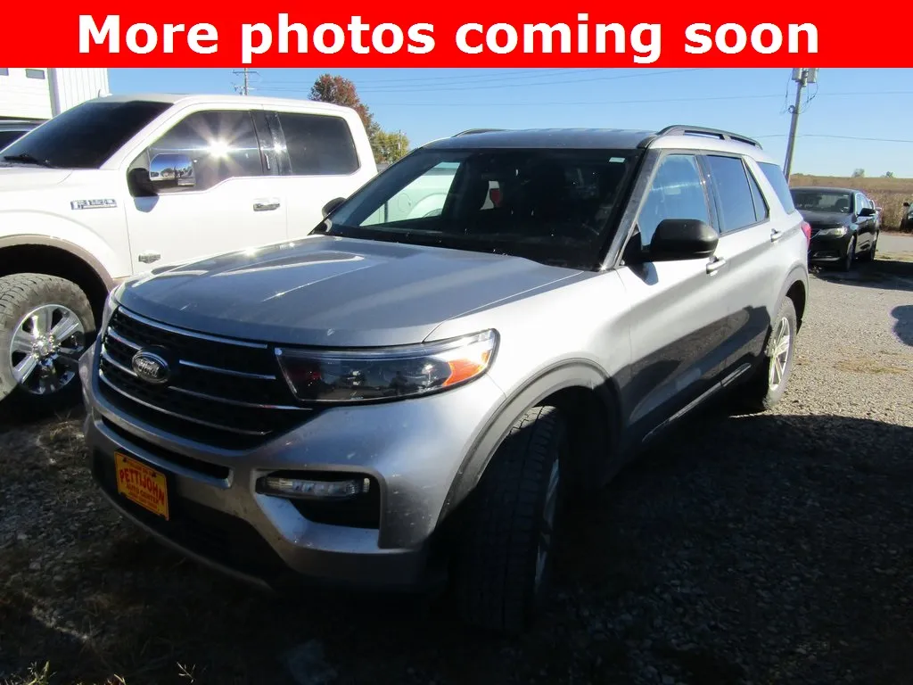 Used 2022 Ford Explorer XLT with VIN 1FMSK8DH0NGB57104 for sale in Kansas City
