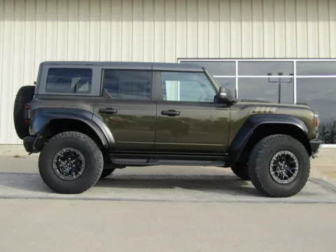 Photos of 2024 Ford Bronco Raptor for sale in Bethany, MO at Pettijohn Auto Center