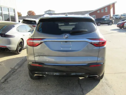 More photos of 2021 Buick Enclave Essence at Pettijohn Auto Center, MO