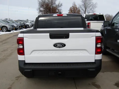 More photos of 2025 Ford Maverick XLT at Pettijohn Auto Center, MO