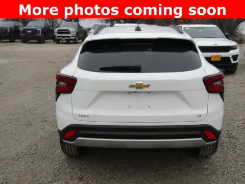 More photos of 2026 Chevrolet Trax LT at Pettijohn Auto Center, MO