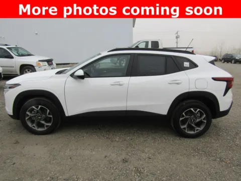 Photos of 2026 Chevrolet Trax LT for sale in Bethany, MO at Pettijohn Auto Center