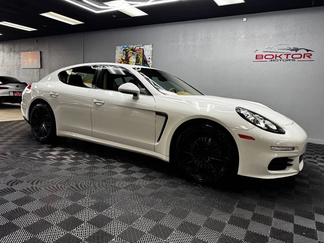 2015 Porsche Panamera Base's photo