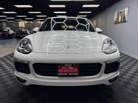 More photos of 2018 Porsche Cayenne Base AWD 4dr SUV at Boktor Motors, NV