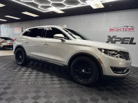 Silver 2016 Lincoln MKX Select 4dr SUV for sale in Las Vegas, NV
