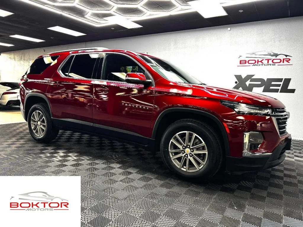 Red 2022 Chevrolet Traverse LT for sale in Las Vegas, NV