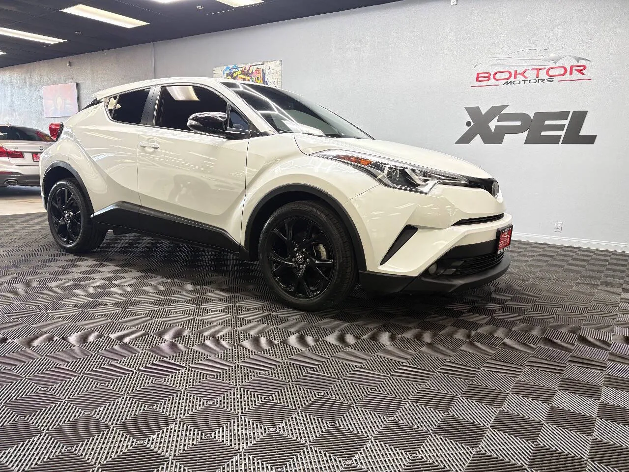 White 2018 Toyota C-HR XLE Premium 4dr Crossover for sale in Las Vegas, NV
