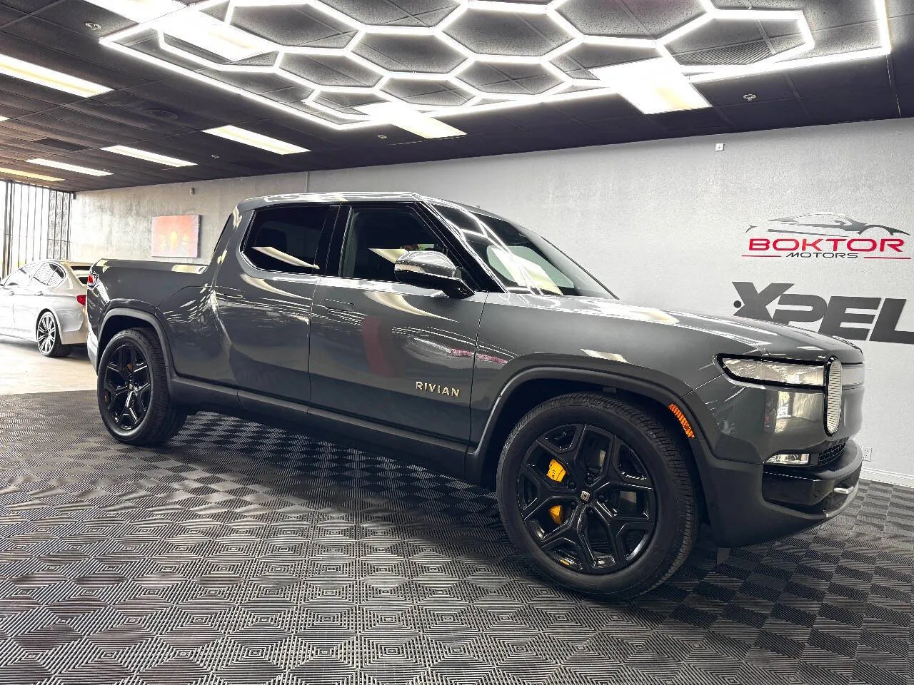 Gray 2022 Rivian R1T Launch Edition AWD 4dr Crew Cab 4.5 ft. SB for sale in Las Vegas, NV