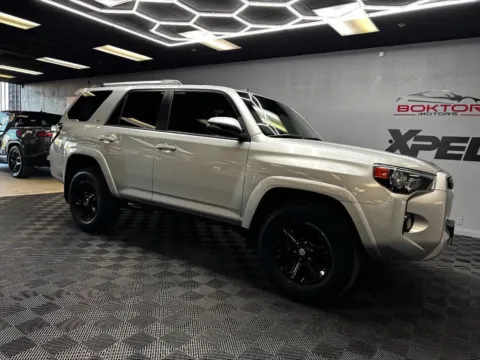 Photos of 2020 Toyota 4Runner SR5 Premium for sale in Las Vegas, NV at Boktor Motors