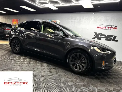 Blue 2018 Tesla Model X 75D for sale in Las Vegas, NV
