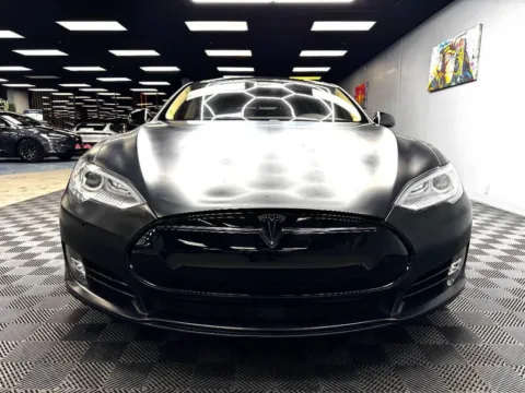 More photos of 2015 Tesla Model S P85D at Boktor Motors, NV