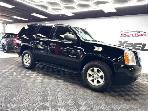 Black 2014 GMC Yukon SLT 4x4 4dr SUV for sale in Las Vegas, NV