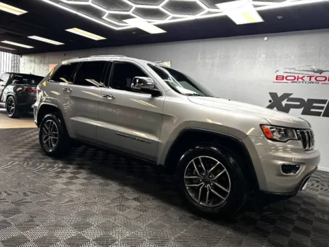 Gray 2020 Jeep Grand Cherokee Limited 4x2 4dr SUV for sale in Las Vegas, NV