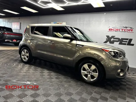 Gray 2018 Kia Soul for sale in Las Vegas, NV