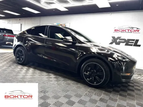 Black 2021 Tesla Model Y Long Range for sale in Las Vegas, NV