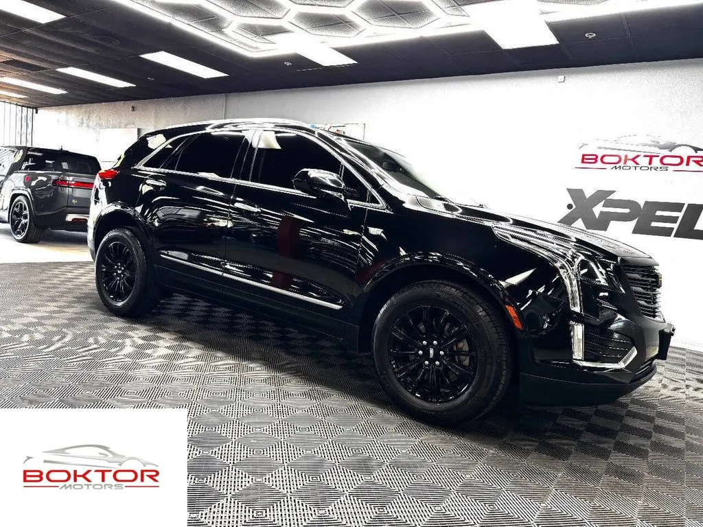 Black 2019 Cadillac XT5 Luxury for sale in Las Vegas, NV