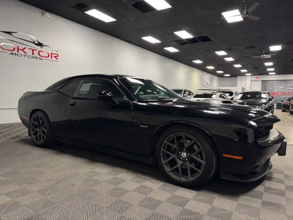 2016 Dodge Challenger R/T Plus Shaker 2dr Coupe for sale in Las Vegas, NV