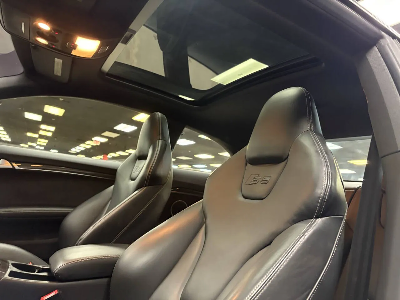 2017 Audi S5 photo 16