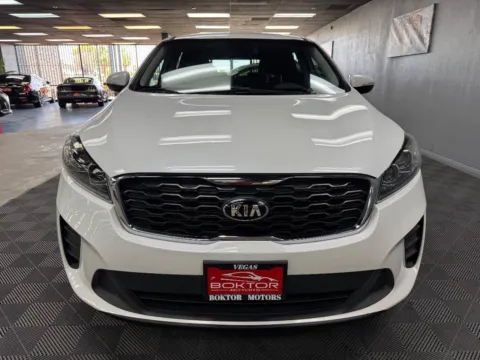 More photos of 2019 Kia Sorento LX 4dr SUV at Boktor Motors, NV
