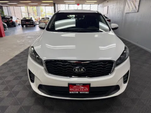 More photos of 2019 Kia Sorento LX 4dr SUV at Boktor Motors, NV