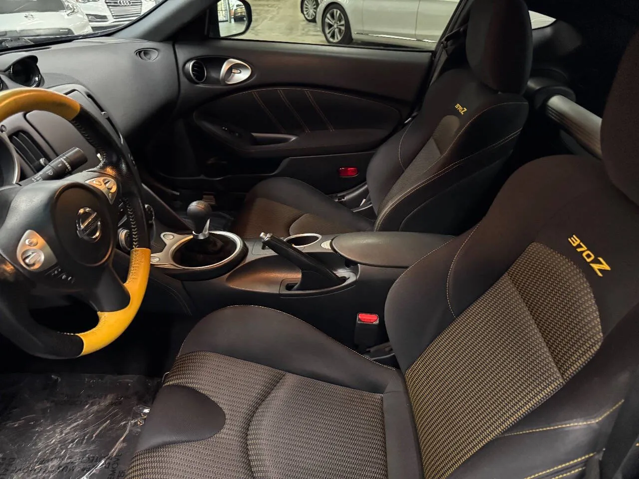 2019 Nissan 370Z Base photo 38