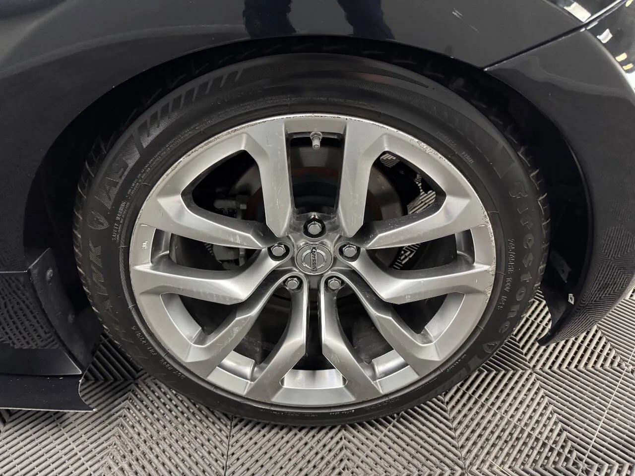2019 Nissan 370Z Base photo 21