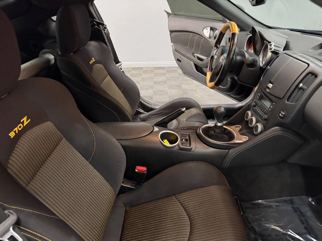 2019 Nissan 370Z Base photo 13