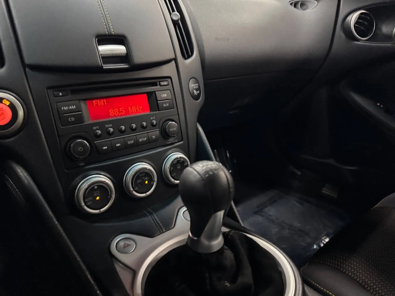 2019 Nissan 370Z Base photo 23