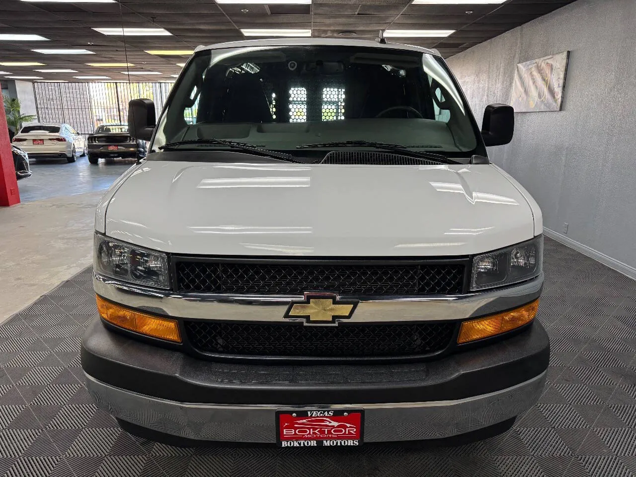 2023 Chevrolet Express Cargo 2500 Van photo 15
