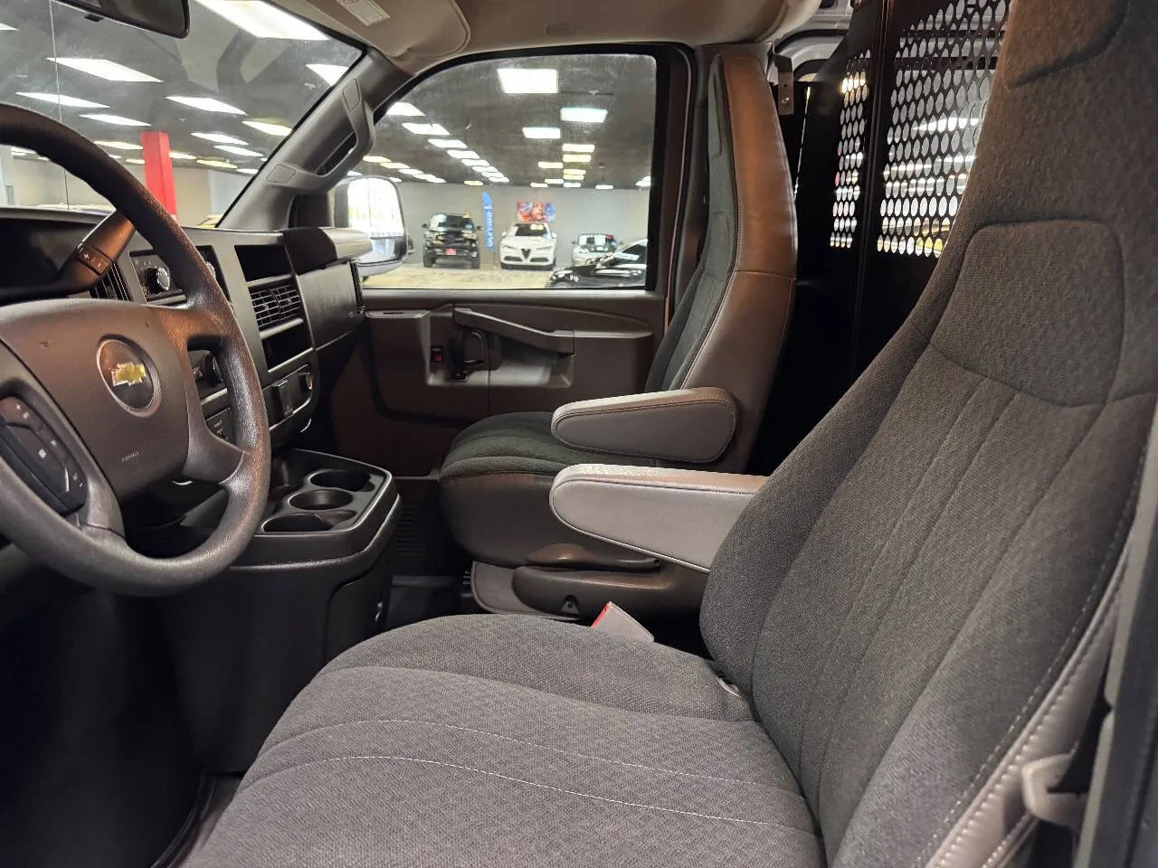 2023 Chevrolet Express Cargo 2500 Van photo 11