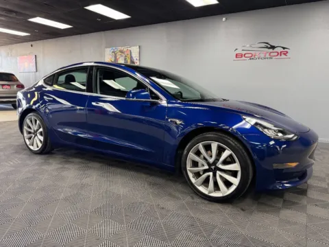 Blue 2020 Tesla Model 3 Standard Range Plus 4dr Sedan for sale in Las Vegas, NV