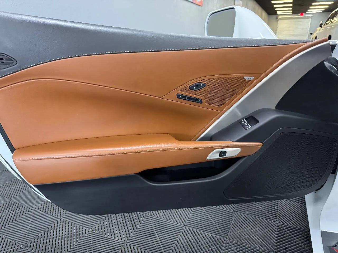 2014 Chevrolet Corvette Stingray Z51 Convertible 3LT photo 29