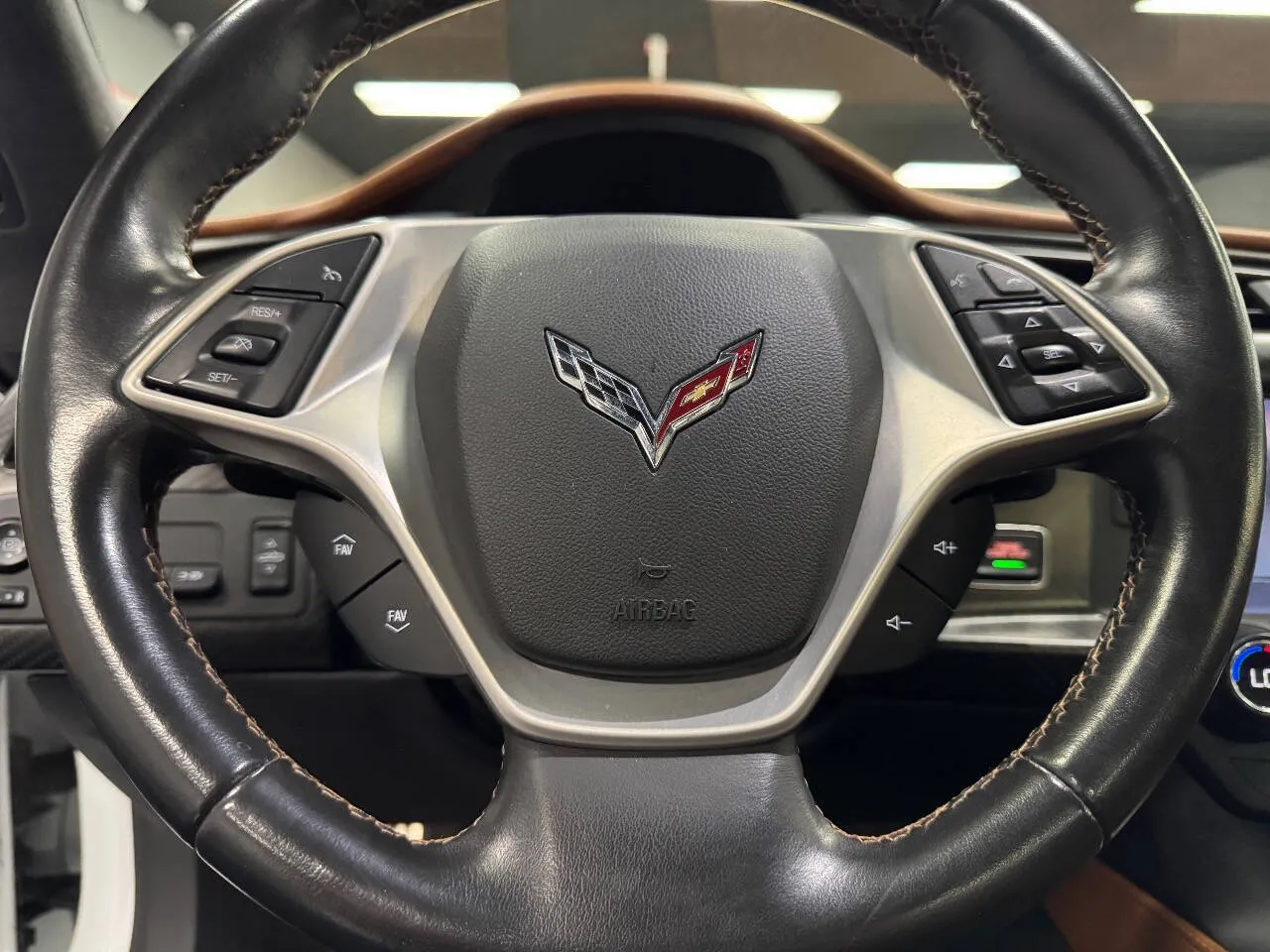 2014 Chevrolet Corvette Stingray Z51 Convertible 3LT photo 25