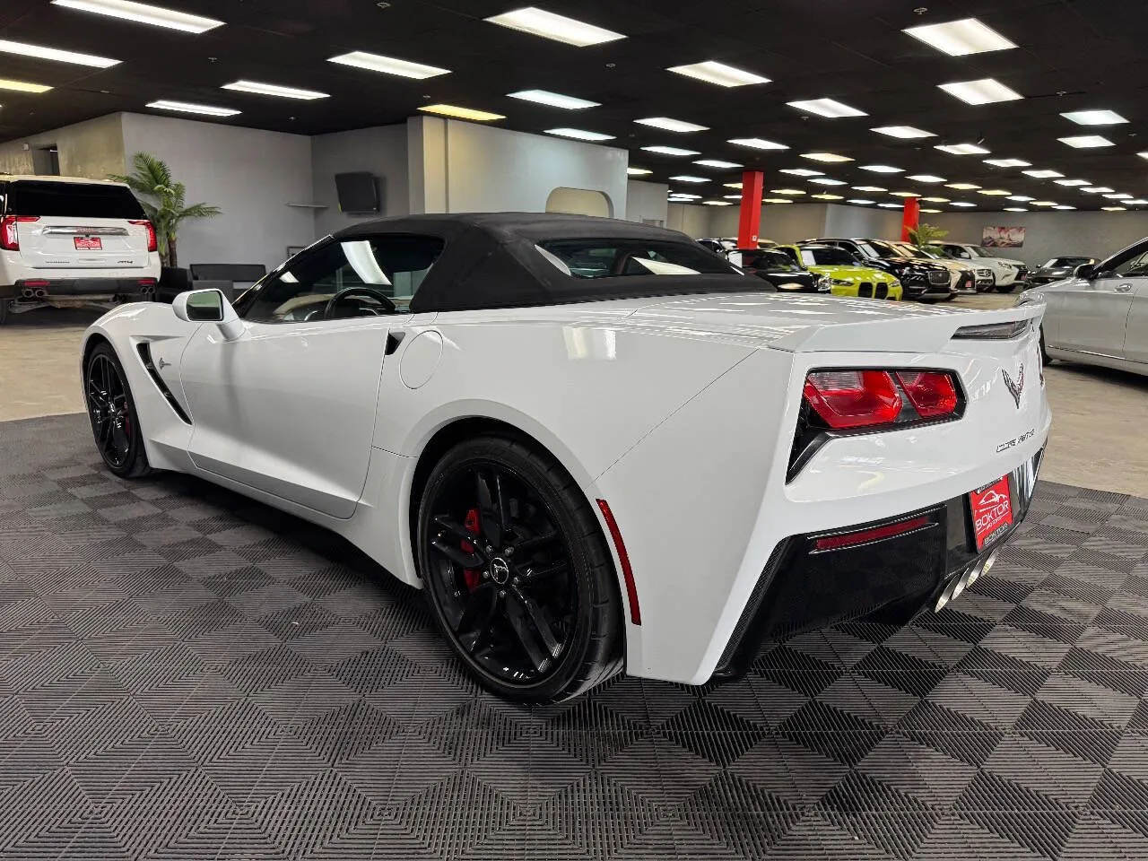 2014 Chevrolet Corvette Stingray Z51 Convertible 3LT photo 22