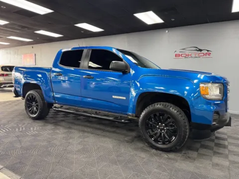 Blue 2021 GMC Canyon Elevation Standard 4x2 4dr Crew Cab 5 ft. SB for sale in Las Vegas, NV