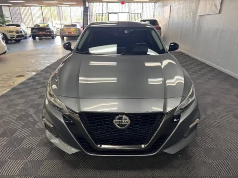 More photos of 2020 Nissan Altima 2.5 SR 4dr Sedan at Boktor Motors, NV