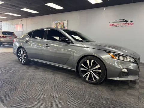 Photos of 2020 Nissan Altima 2.5 SR 4dr Sedan for sale in Las Vegas, NV at Boktor Motors