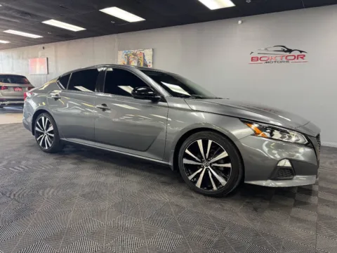 Gray 2020 Nissan Altima 2.5 SR 4dr Sedan for sale in Las Vegas, NV
