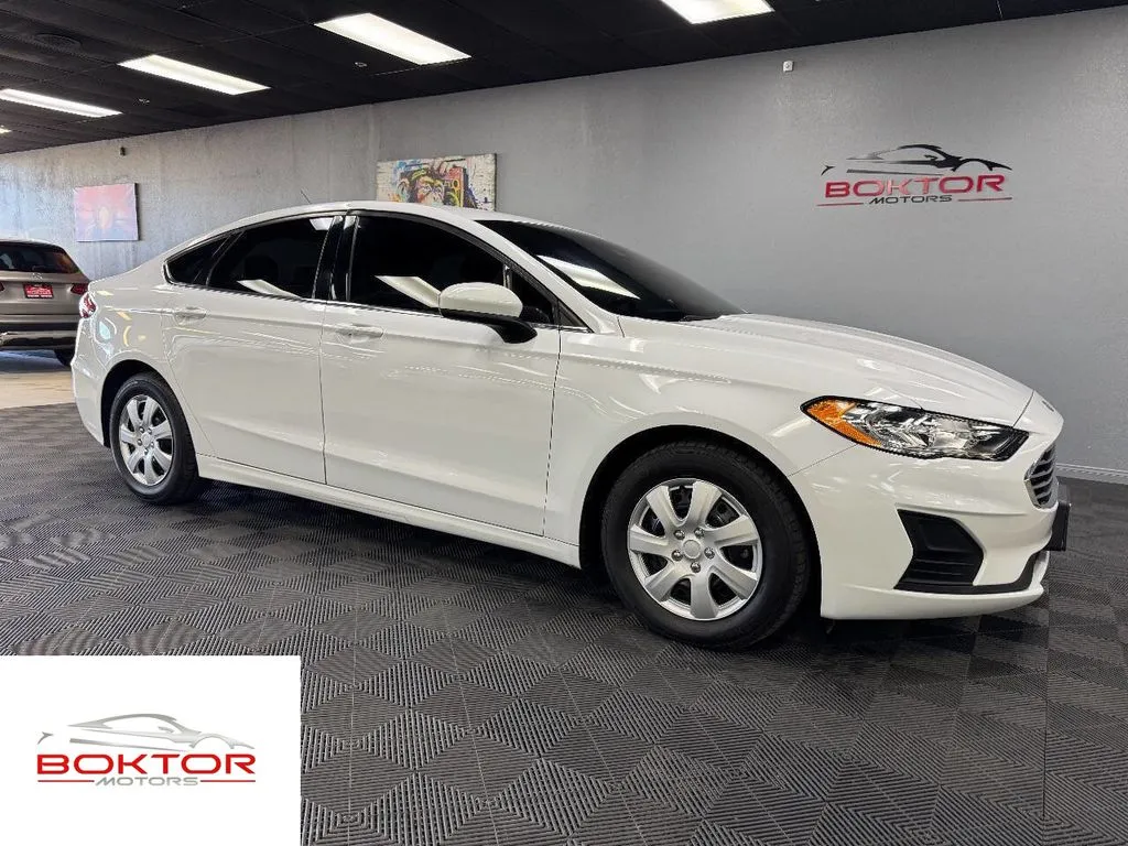 White 2019 Ford Fusion S for sale in Las Vegas, NV